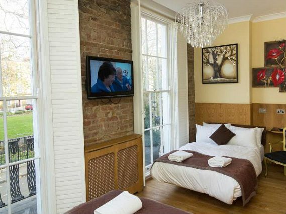 Get a good night's sleep in your comfortable room at Melville Hotel