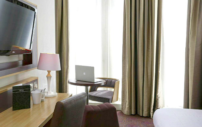 Room facilities at Ibis Styles London Gloucester Road