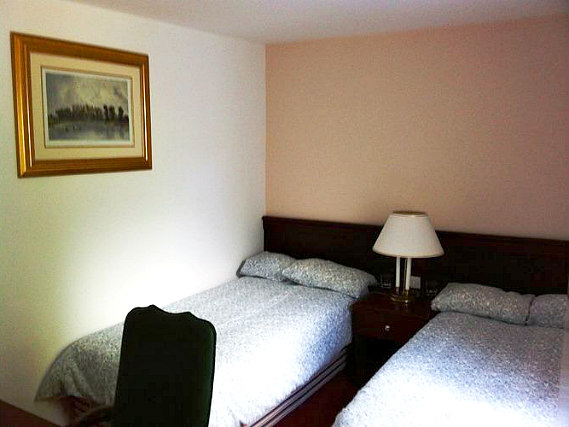 Quad rooms at Oak Tree Inn are the ideal choice for groups of friends or families