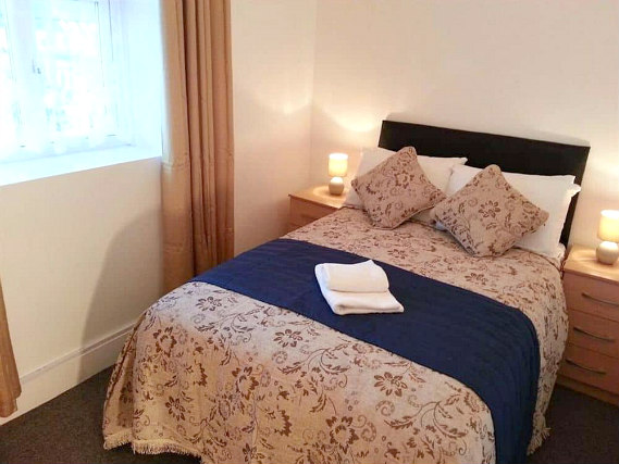 A double room at Nest Lodge London