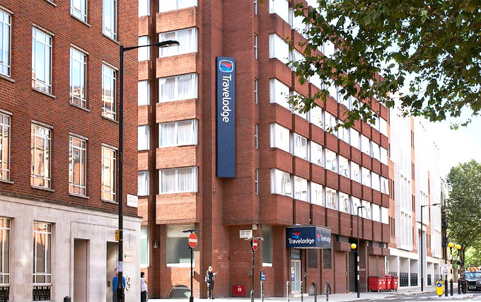An exterior view of Travelodge London Central Marylebone