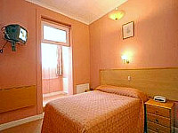 A Typical Double Room at Surtees Hotel