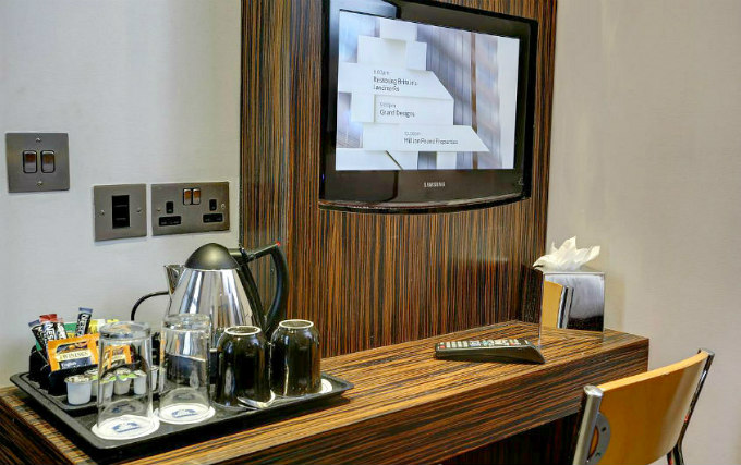 Room facilities at Maitrise Hotel London Maida Vale