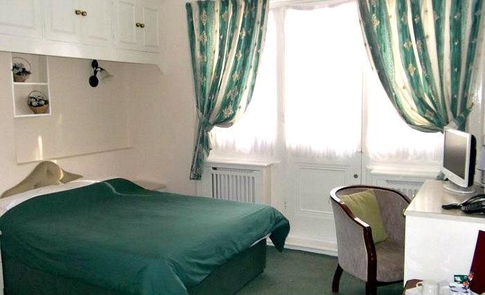 Get a good night's sleep in your comfortable room at Maranton House Hotel