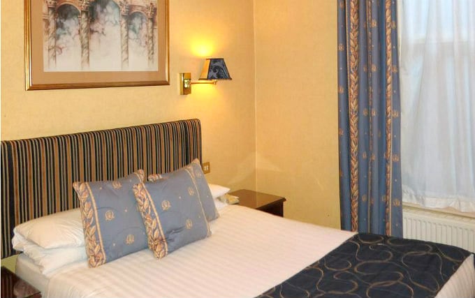 Double Room at London Lodge Hotel
