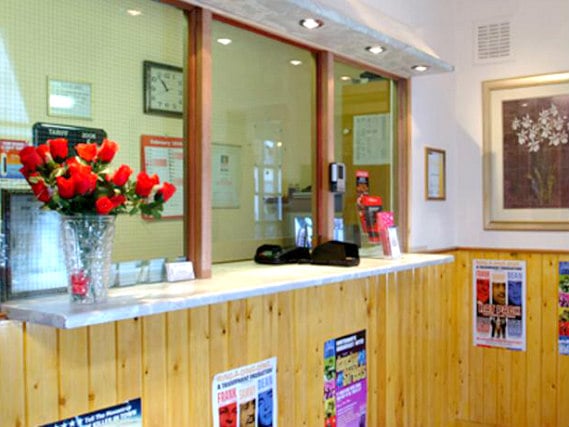 Holly House Hotel London has a 24-hour reception