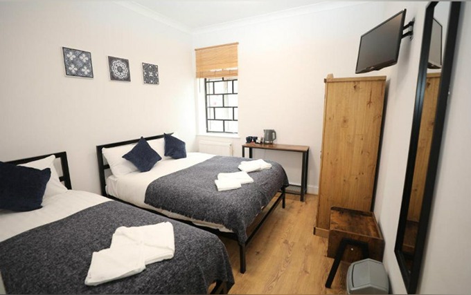 A typical triple room at Golders Park Hotel London