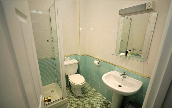 Ensuite facilities