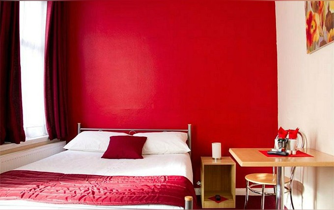 A comfortable double room at St Nicholas Hotel