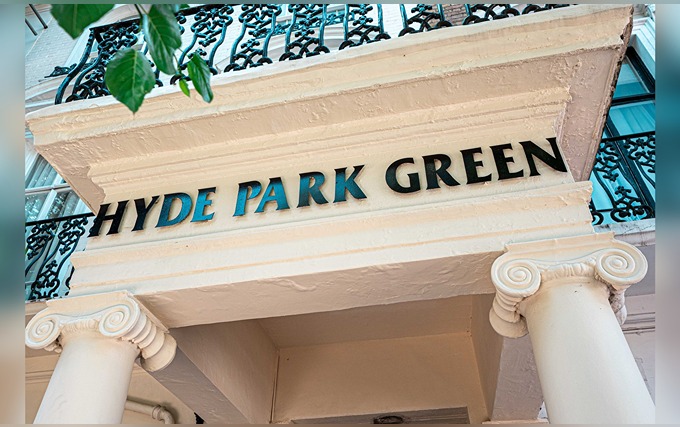 Exterior of Hyde Park Green Hotel