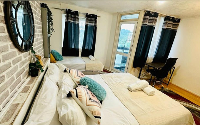 A typical rooms at Whites Inn