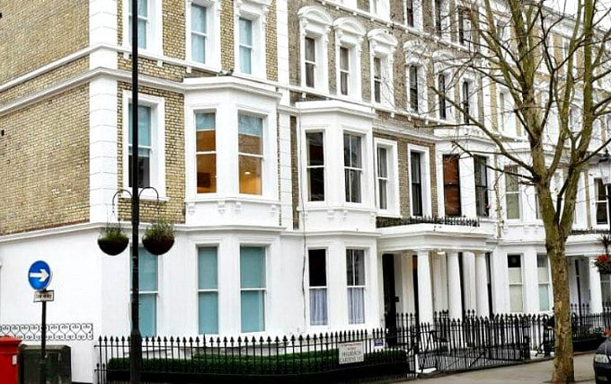 An exterior view of Kensington Stay