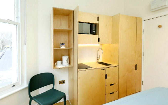 Room facilities at Kensington Stay