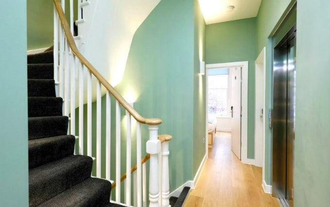 Lobby at Kensington Stay