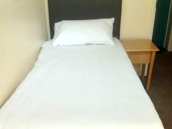 Single rooms at Coronation Rooms provide privacy