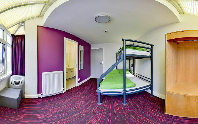 Triple room at YHA London Rotherhithe
