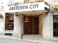 The chic and welcoming entrance