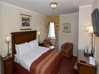 A typical double room at the Aberdeen Douglas Hotel