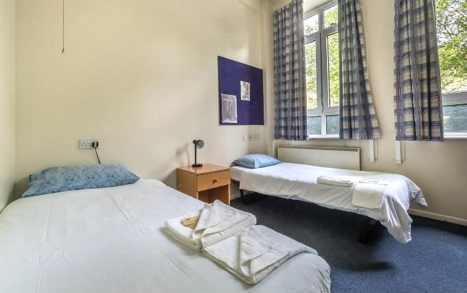A twin room at Bankside Quality Rooms