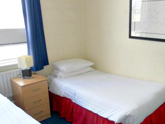 A twin room at Access Apartments Marble Arch is perfect for two guests