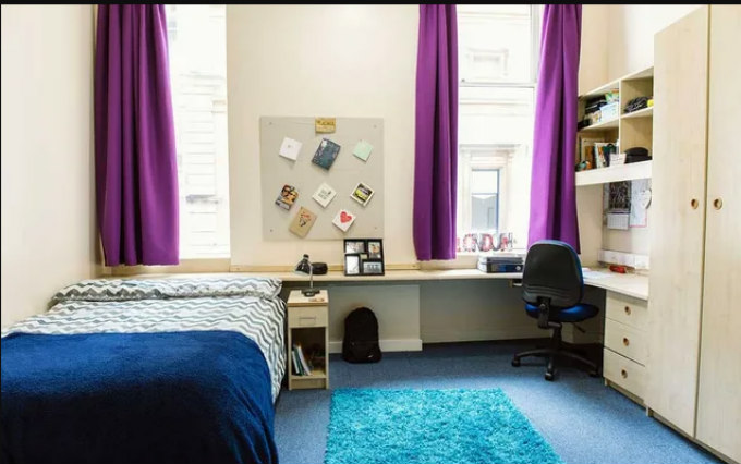 A typical room at Merchant City House