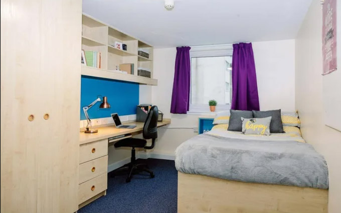 Another room at Merchant City House