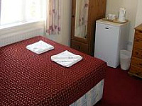 A typical twin  room at Euro Hotel Hammersmith