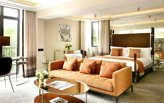 A double room at Athenaeum Hotel London