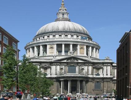 Book a hotel near St Pauls Cathedral