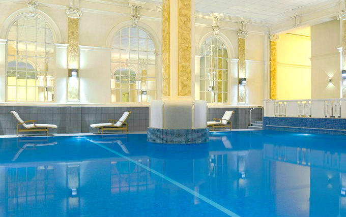 Swimmingpool at Le Meridien Piccadilly