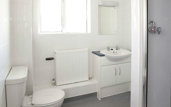 A typical bathroom at Claredale House
