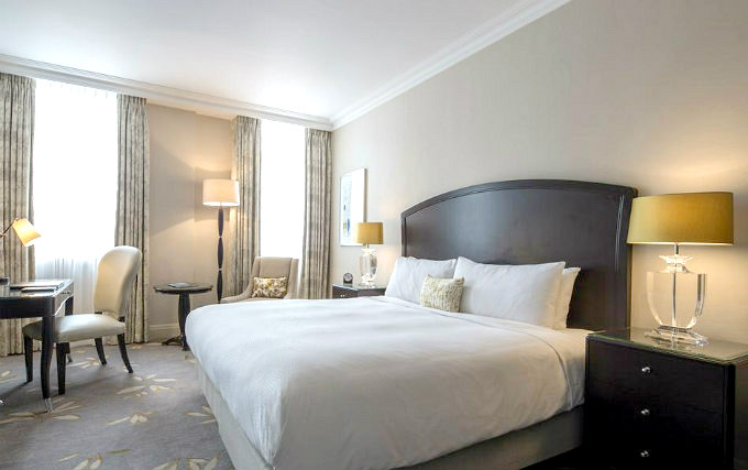 A typical double room at Grosvenor House Hotel