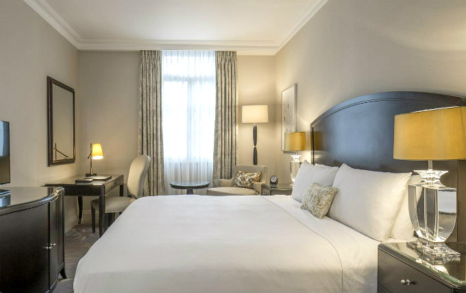 A double room at Grosvenor House Hotel