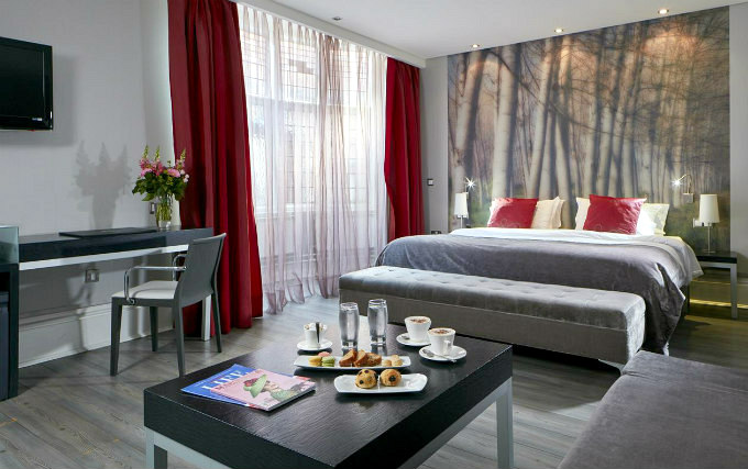 A comfortable double room at 54 Queens Gate Hotel