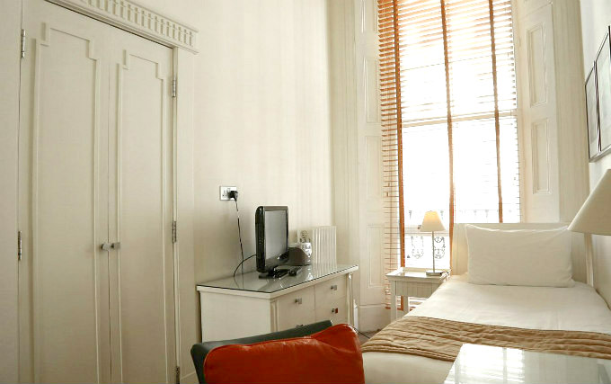 Single Room at Kensington House Hotel