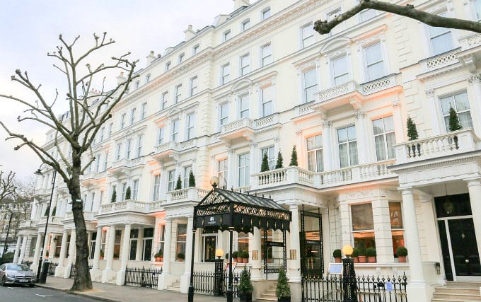 The entrance to 100 Queen's Gate Hotel London Curio Collection by Hilton