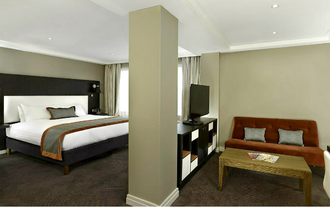 A typical double room at Doubletree by Hilton London Hyde Park