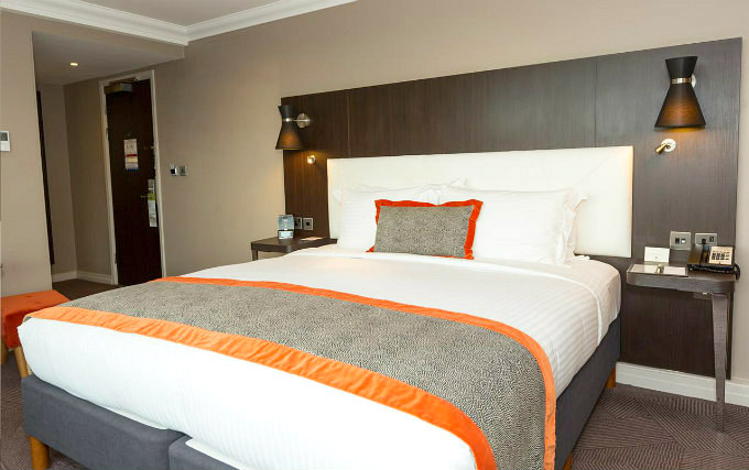 A typical double room at Doubletree by Hilton London Hyde Park