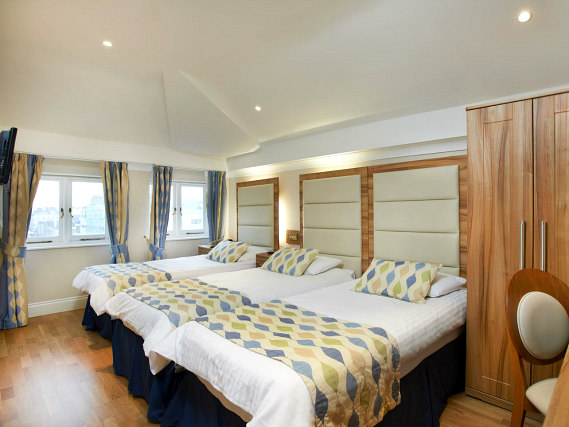 Triple rooms at Royal Eagle Hotel London are the ideal choice for groups of friends or families