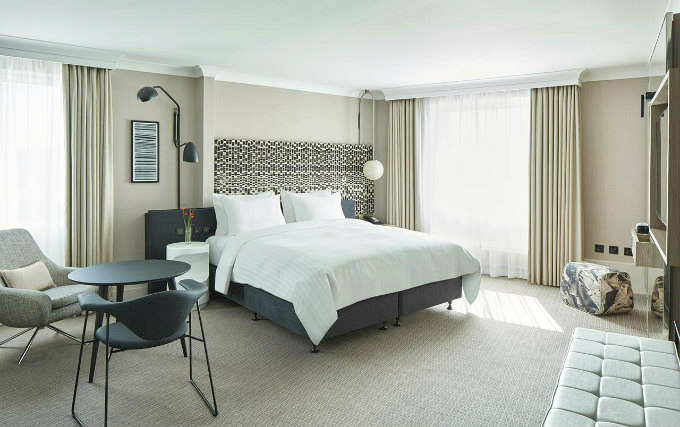 A comfortable double room at London Marriott Hotel Maida Vale