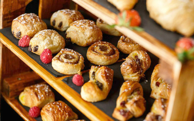 Enjoy a great breakfast at Southwark Rose Hotel