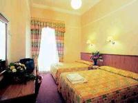 A typical family room at New England Hotel 