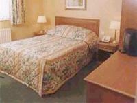 A double room at the Bridge House Hotel