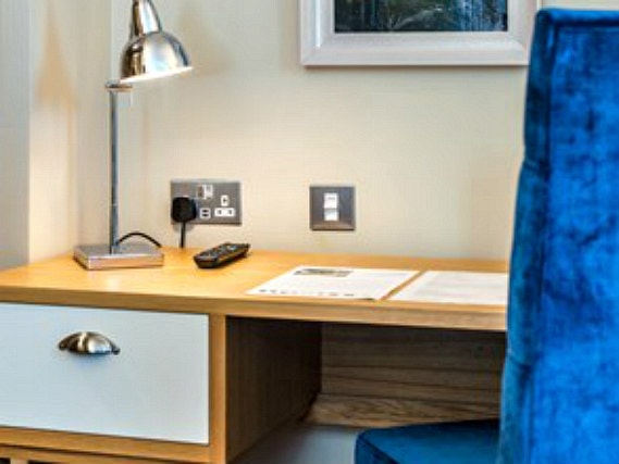 Most rooms have desks