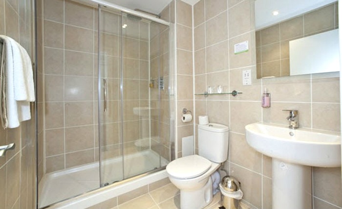 Ensuite facilities