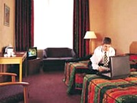 A Typical Room at Swallow Learmonth Hotel