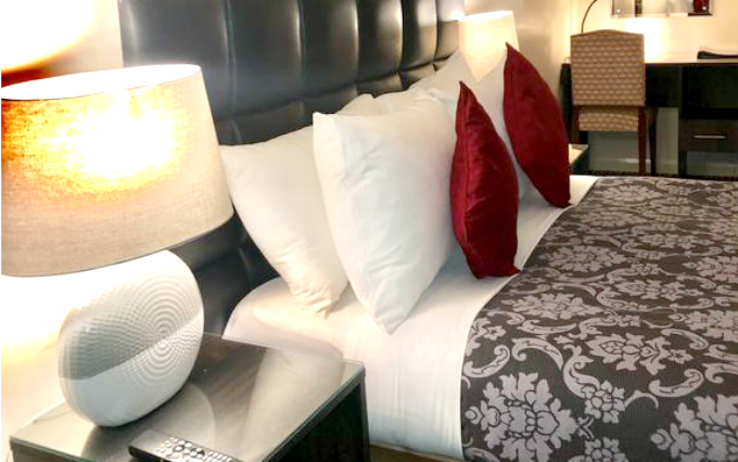 A typical double room at Kings Park Hotel