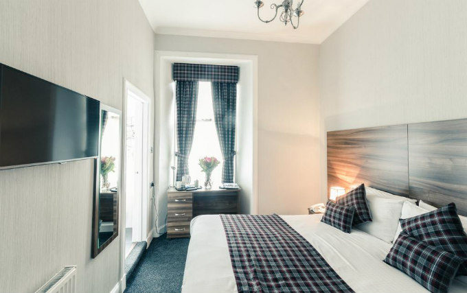 A double room at Argyll Guest House