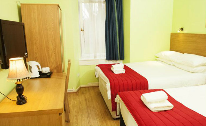 Triple rooms at Charing Cross Hotel are the ideal choice for groups of friends or families