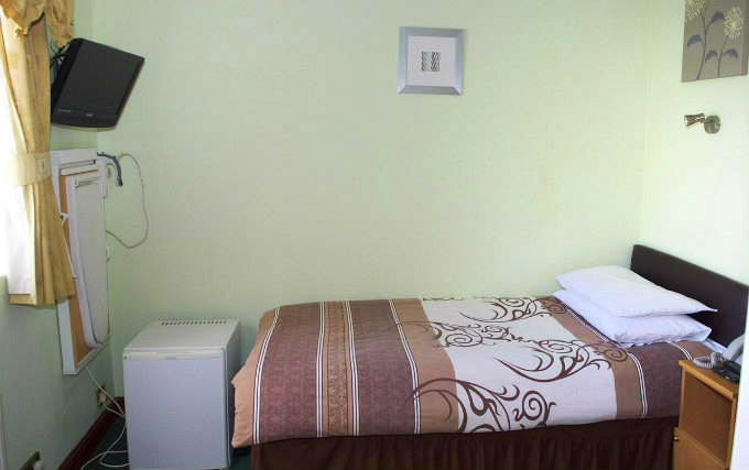 A single room at Park Avenue Hotel London